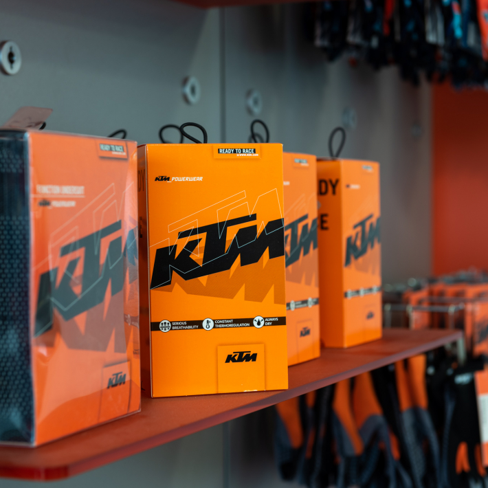 KTM Oberland Store Fotos